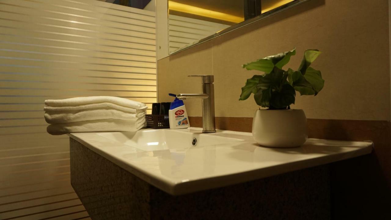 Cozi 9 Hotel - Theme Hotel Kien An Ngoại thất bức ảnh
